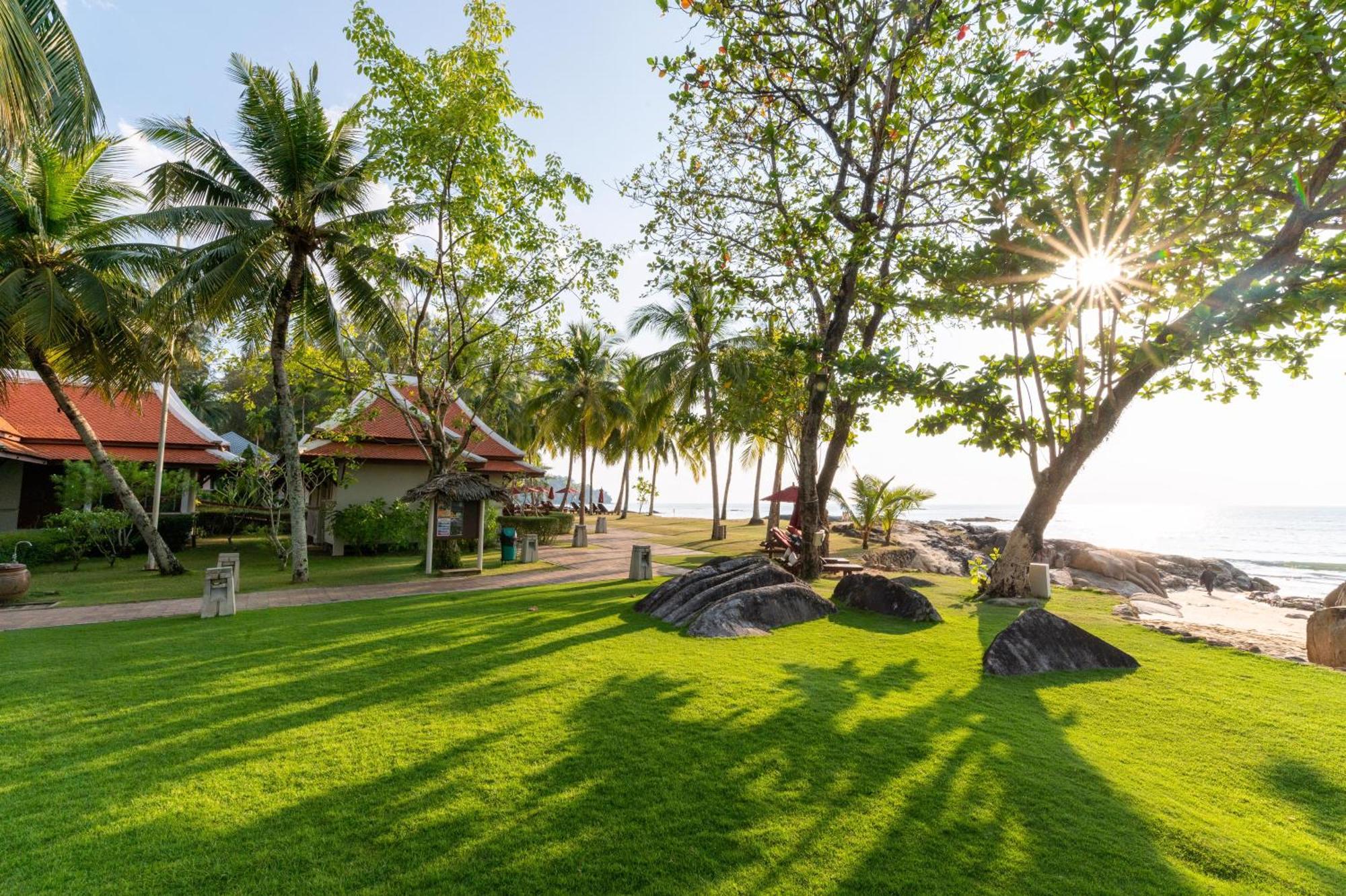 Khaolak Laguna Resort Khao Lak Bagian luar foto